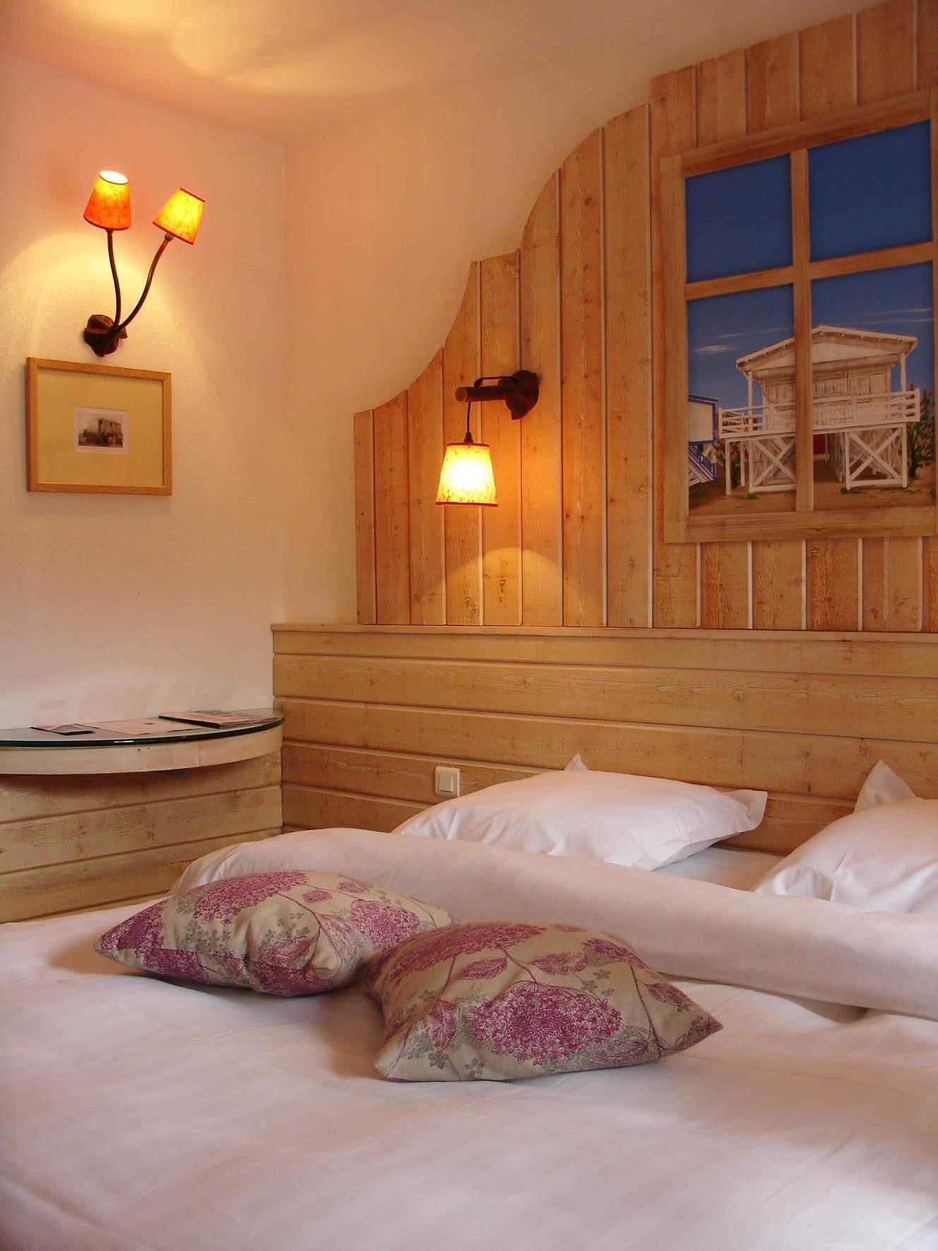 Hotel Le Phoebus Garden & Spa 格吕桑 外观 照片