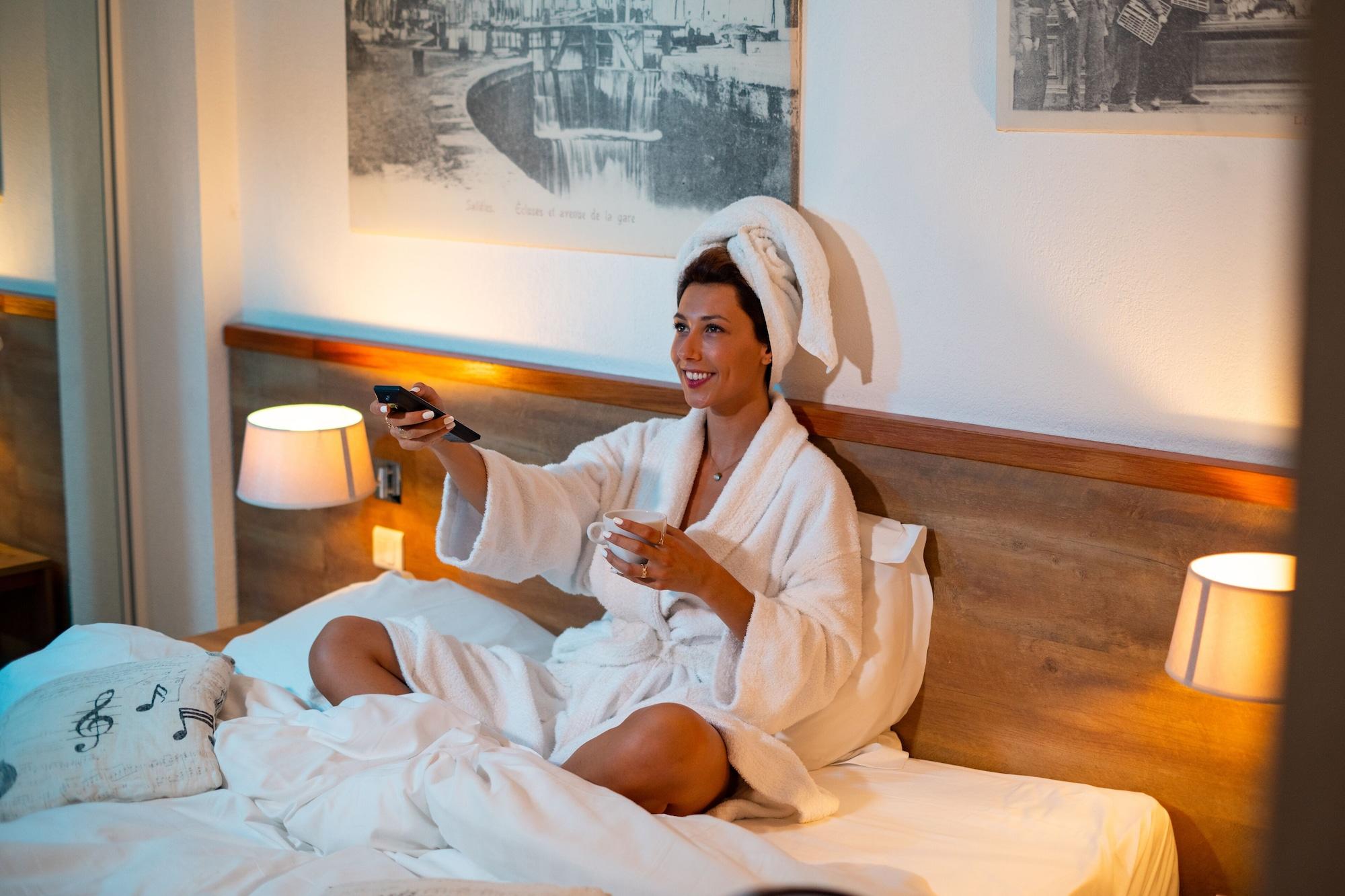 Hotel Le Phoebus Garden & Spa 格吕桑 外观 照片
