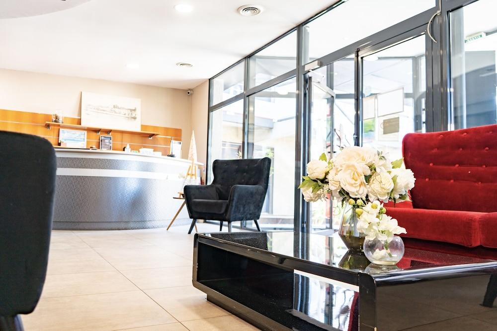 Hotel Le Phoebus Garden & Spa 格吕桑 外观 照片