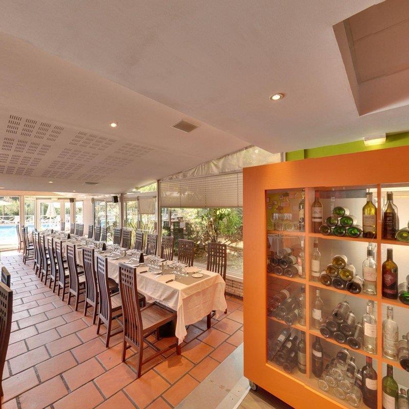 Hotel Le Phoebus Garden & Spa 格吕桑 餐厅 照片