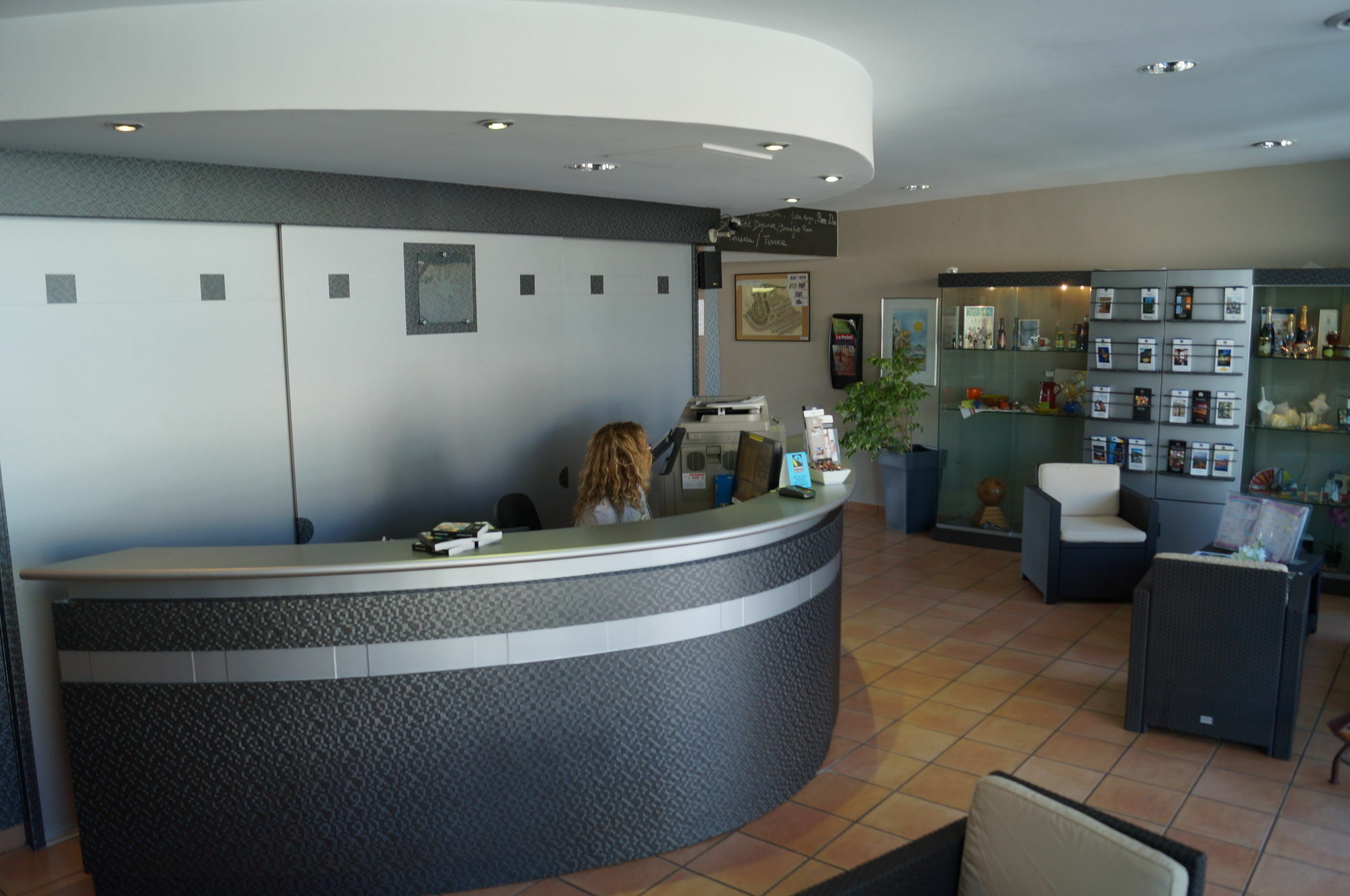 Hotel Le Phoebus Garden & Spa 格吕桑 外观 照片