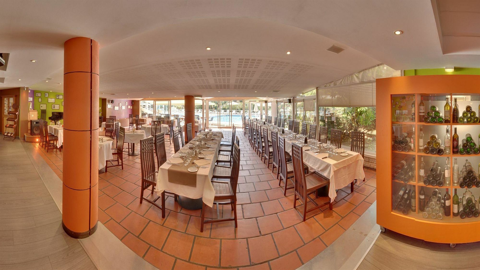 Hotel Le Phoebus Garden & Spa 格吕桑 外观 照片